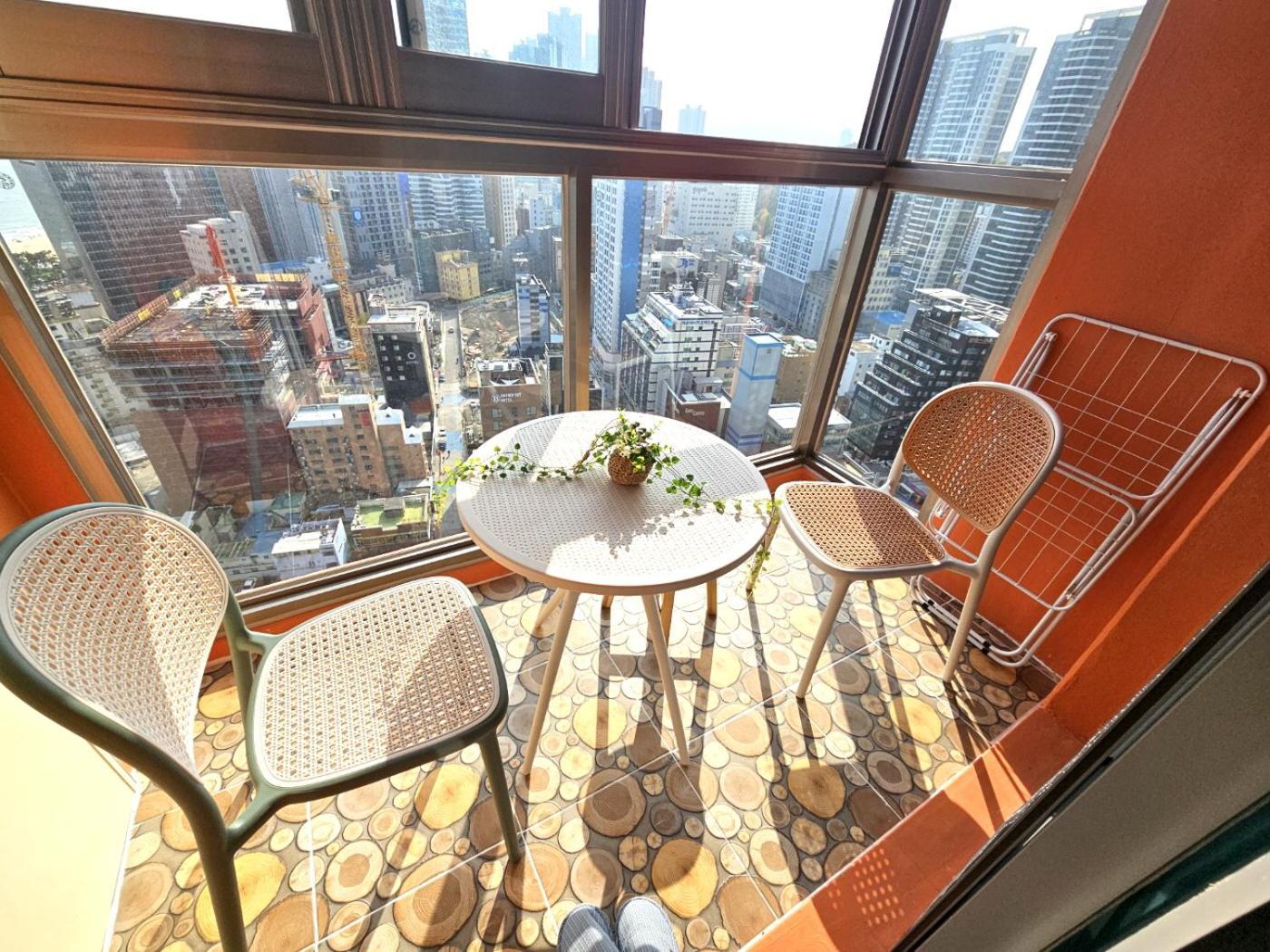 Raviens라비앙즈 Hotel Busan Buitenkant foto