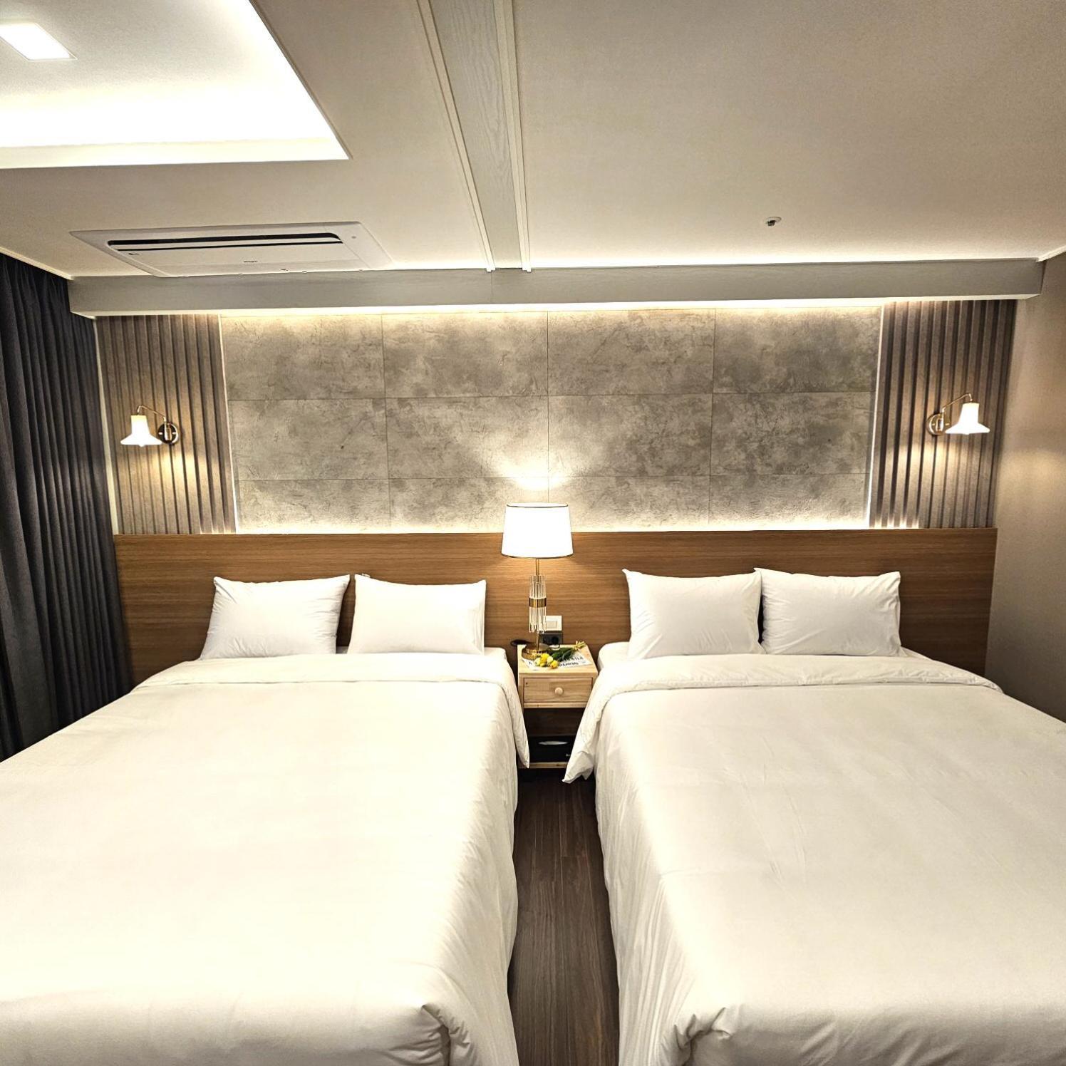Raviens라비앙즈 Hotel Busan Buitenkant foto